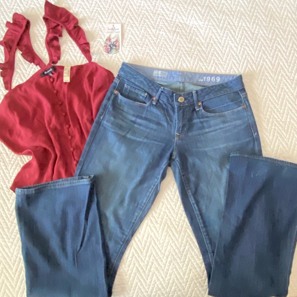 Gap bootcut flare dark wash jeans - 29/8